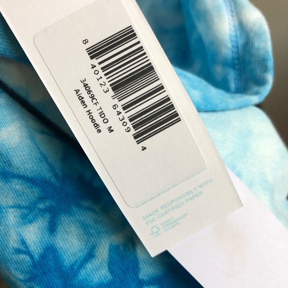 NWT Frankie’s Bikinis Aiden Hoodie in Blue Ocean Tie Dye - Picture 5 of 11